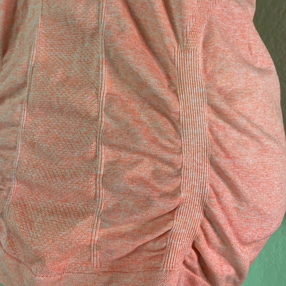 Athleta Tank Size Large - Picture 4 of 12